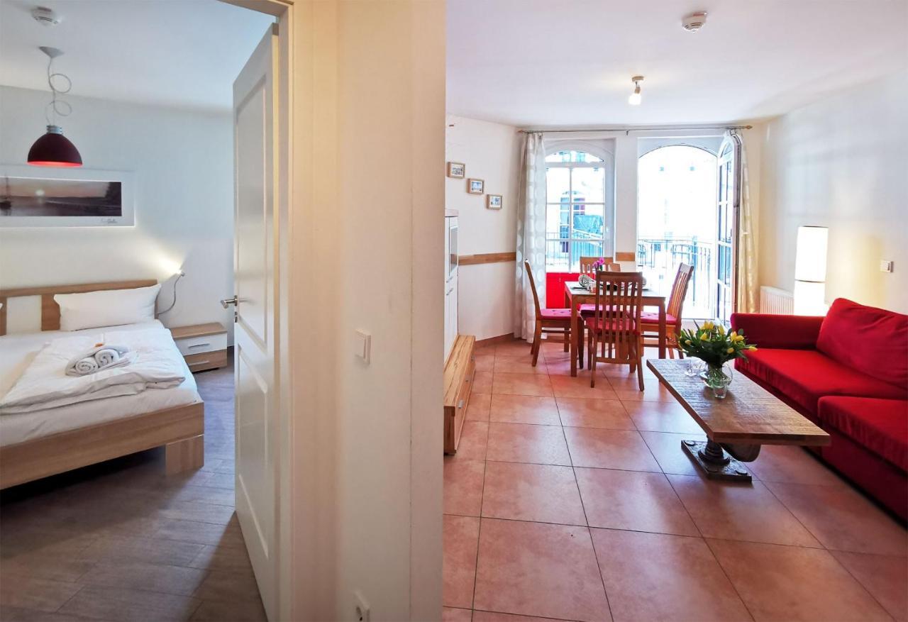 Haus Meeresblick - Ferienwohnung Strandnah A 1.07 Баабе Екстериор снимка